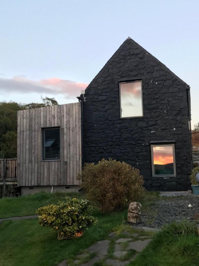 Mill House Steading Overlooking The Sea And Mull Bonnavoulin Экстерьер фото